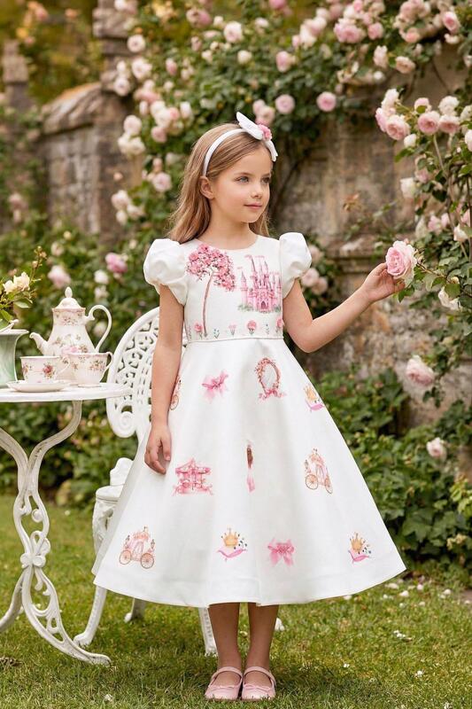 Луксозна детска рокля Princess с  3D цветя и диадема