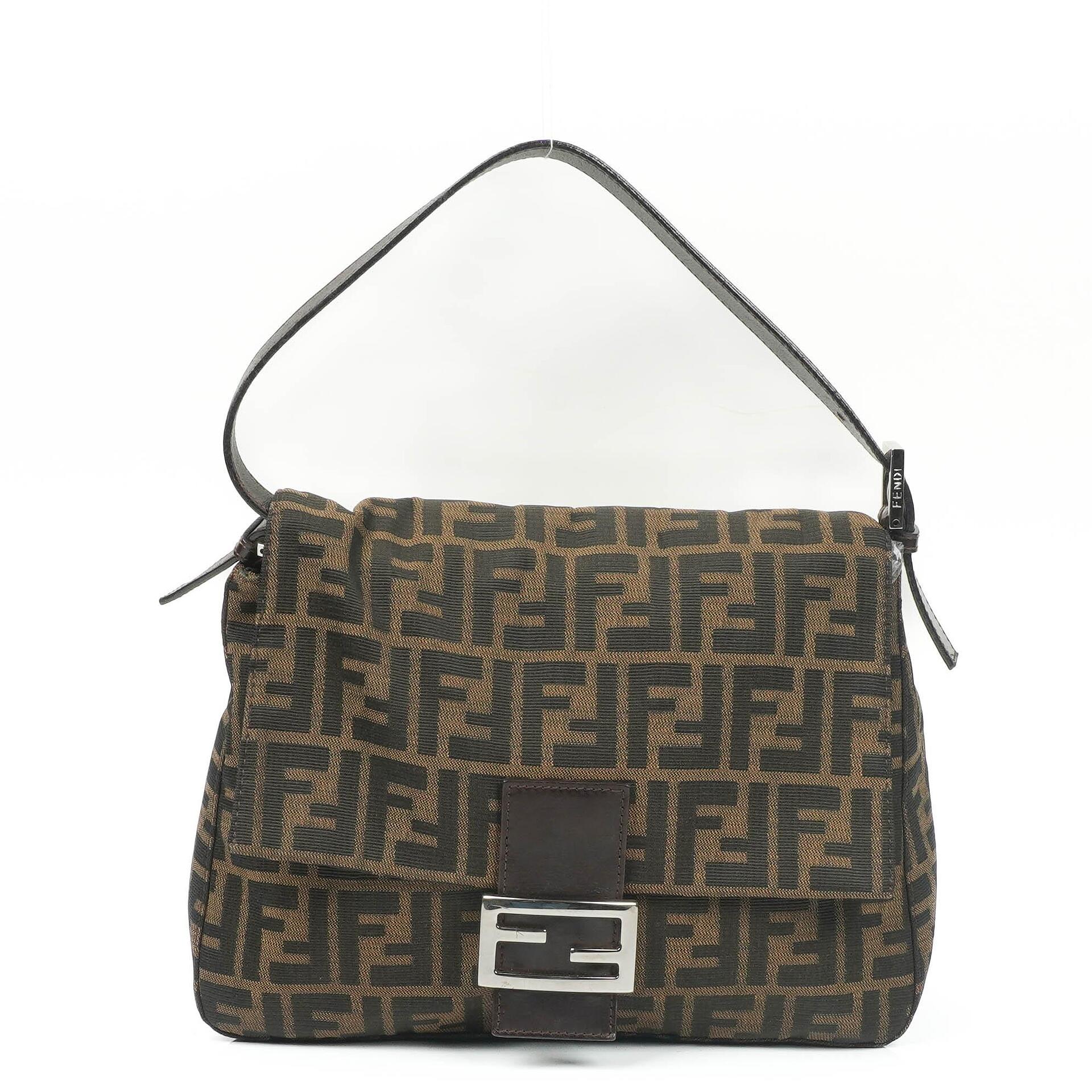 Pre Owned Fendi Zucca Mamma Baguette Handbag