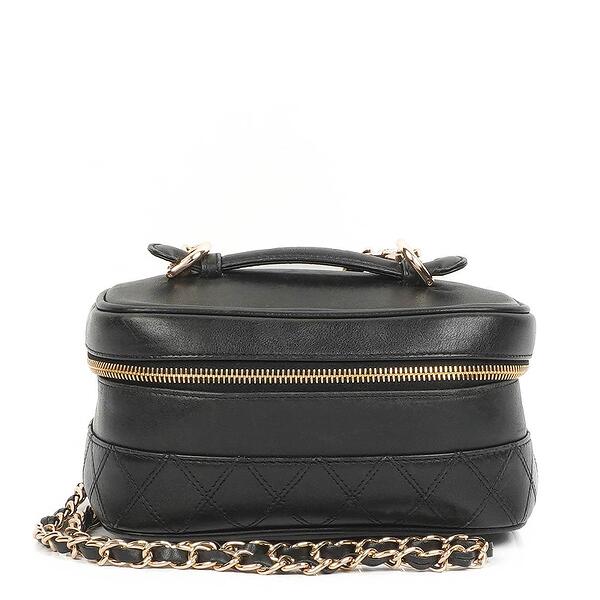 Chanel Vintage Black Caviar Vanity Case