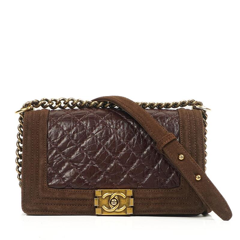Auth Pre-Owned Chanel Boy Medium Flap Bag Burgundy Quilted