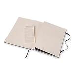 Голям черен тефтер Moleskine Classic Black с твърди корици и страници на малки квадратчета