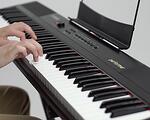 Artesia Performer BK Дигитално пиано, Лека клавиатура