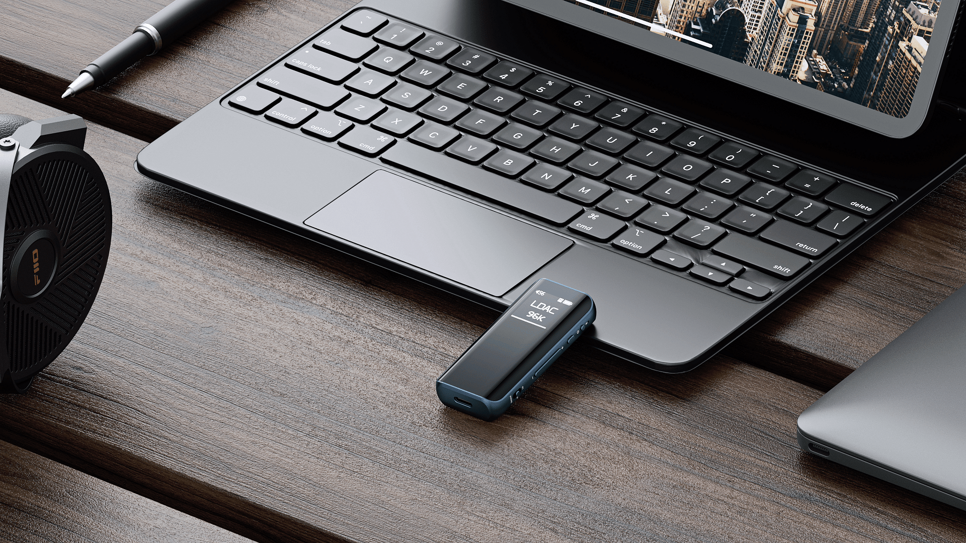 Bluetooth DAC and Headphone Amplifier BTR15