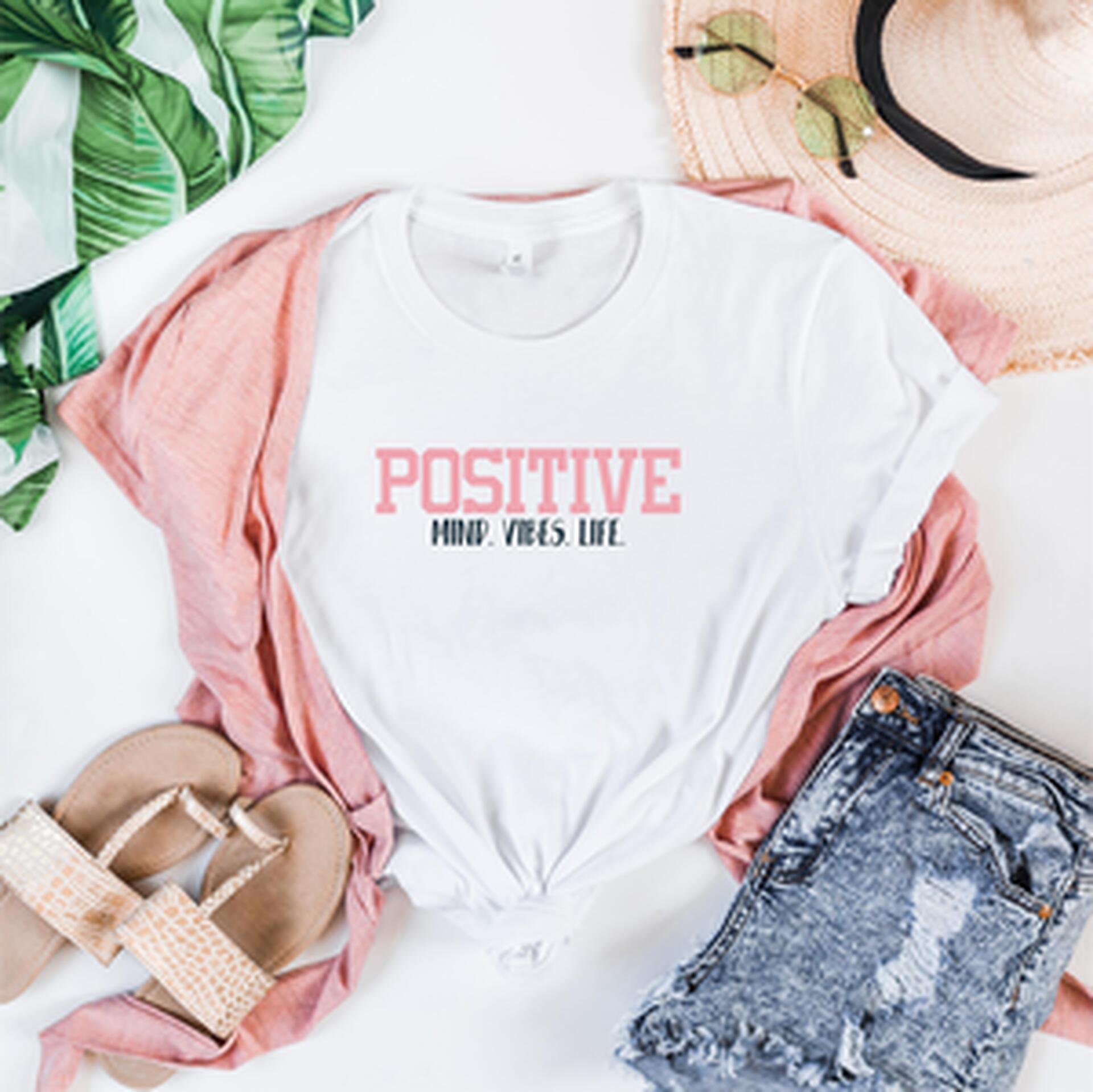 Дамска Тениска „Positive“