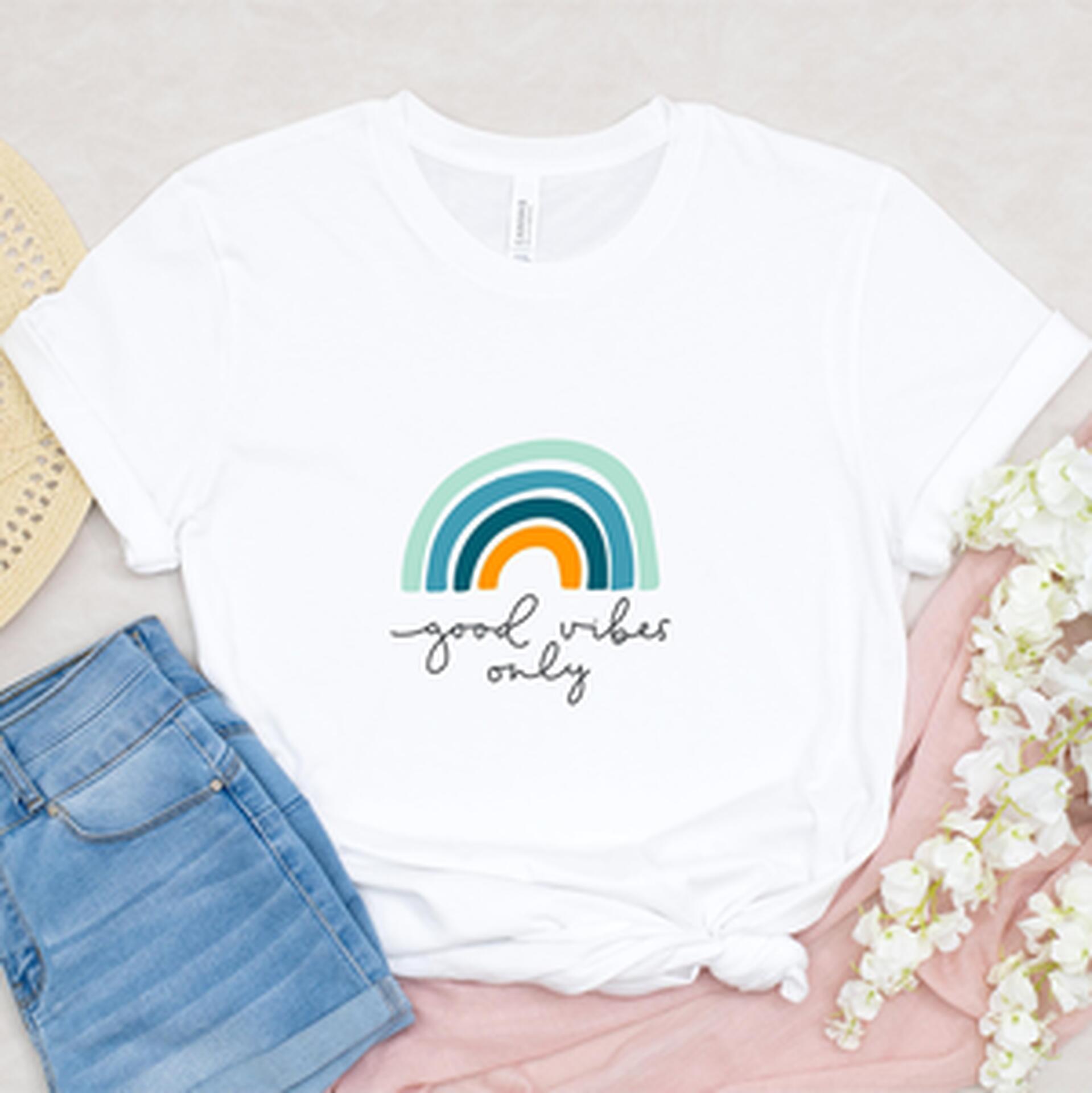 Дамска Тениска „Good vibes only“