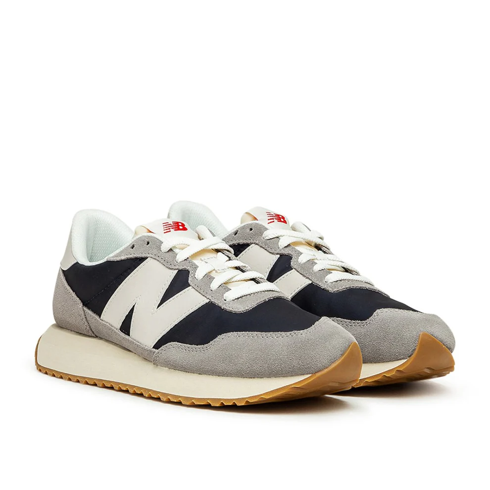 パッション16 Încălțăminte și sneakerși pentru bărbați adidas Consortium ZX