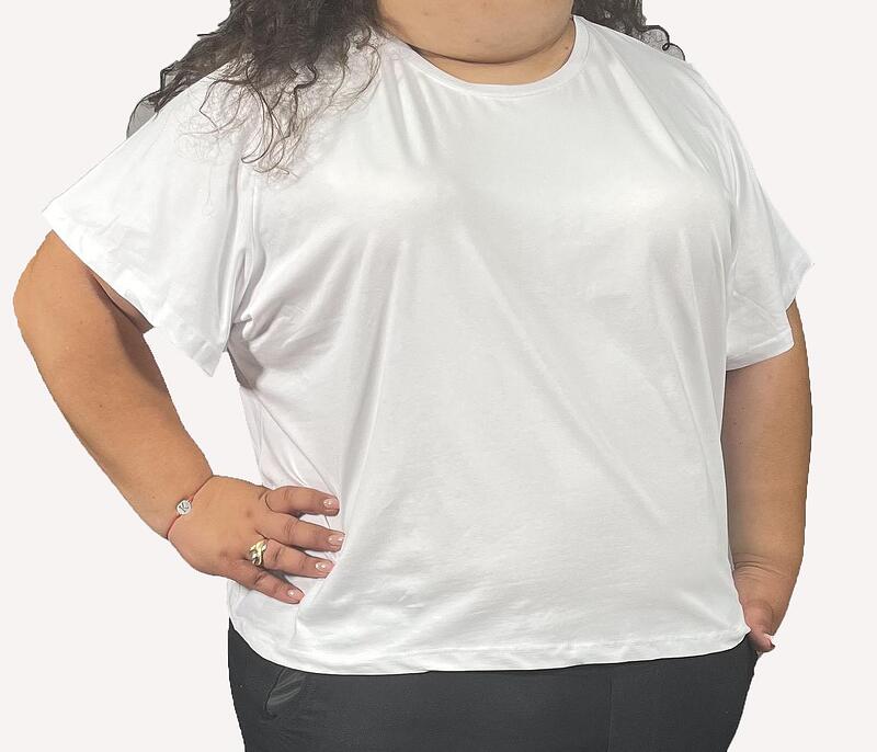 Tениска - бяла