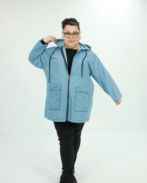 Тънко дънково яке с качулка и цип