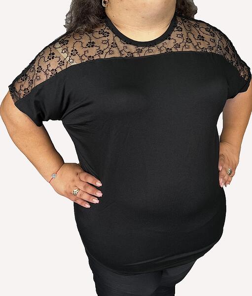 Блуза с дантела - цвете