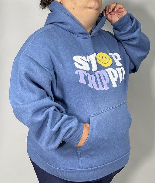 Дамски ватиран суичър с качулка- син