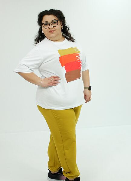 Спортен комплект от долнище цвят горчица и къс ръкав