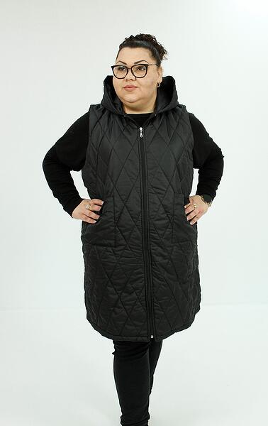 Дълга черна грейка с качулка - ефект ромб