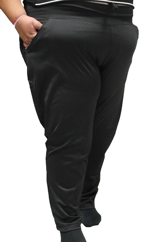 Черен спортен панталон с лека вата