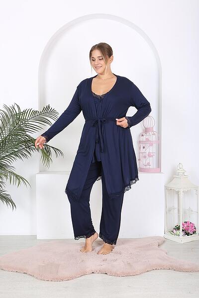 Тъмносиня пижама от три части с дантела в краищата