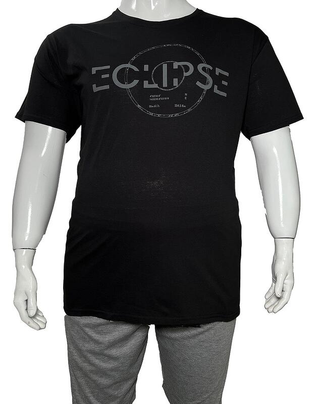Тениска голям размер - черна "Eclipse"