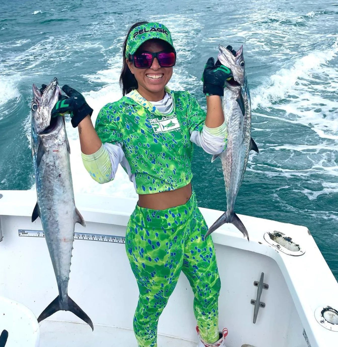 Women's UV Hoodie with Face Mask PELAGIC UPF 50+ EXO-TECH HOODED FISHING  SHIRT Green Dorado