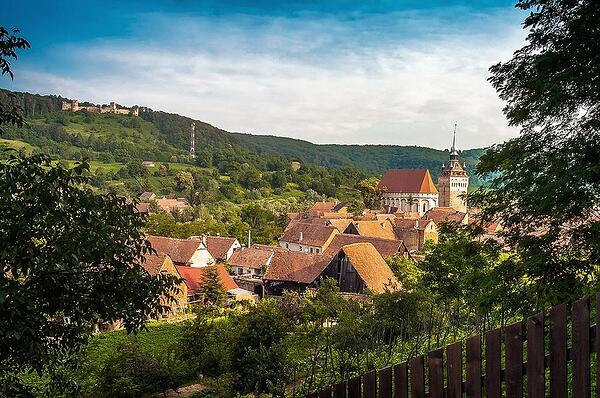 Biserica Fortificata si Cetatea de la Saschiz