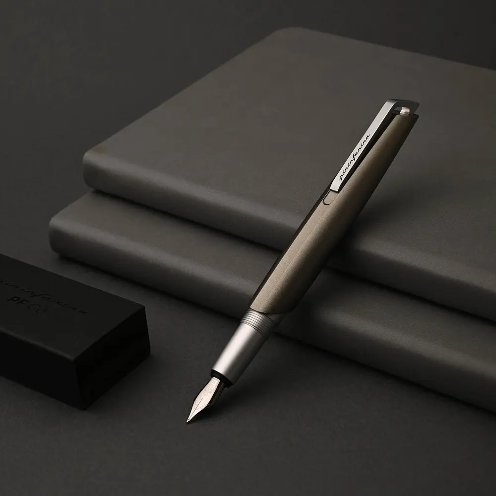 Писалка Pininfarina - PF GO, Titanium, M - 6
