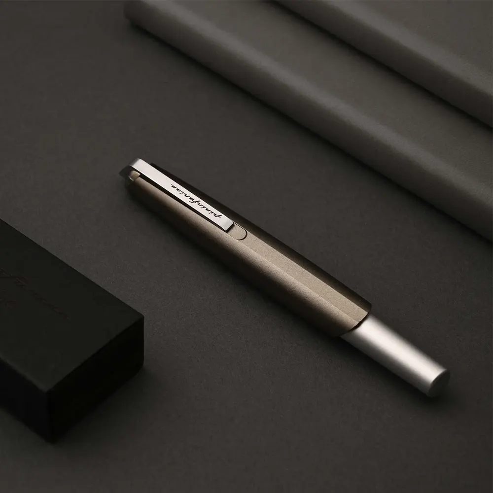 Писалка Pininfarina - PF GO, Titanium, M - 9