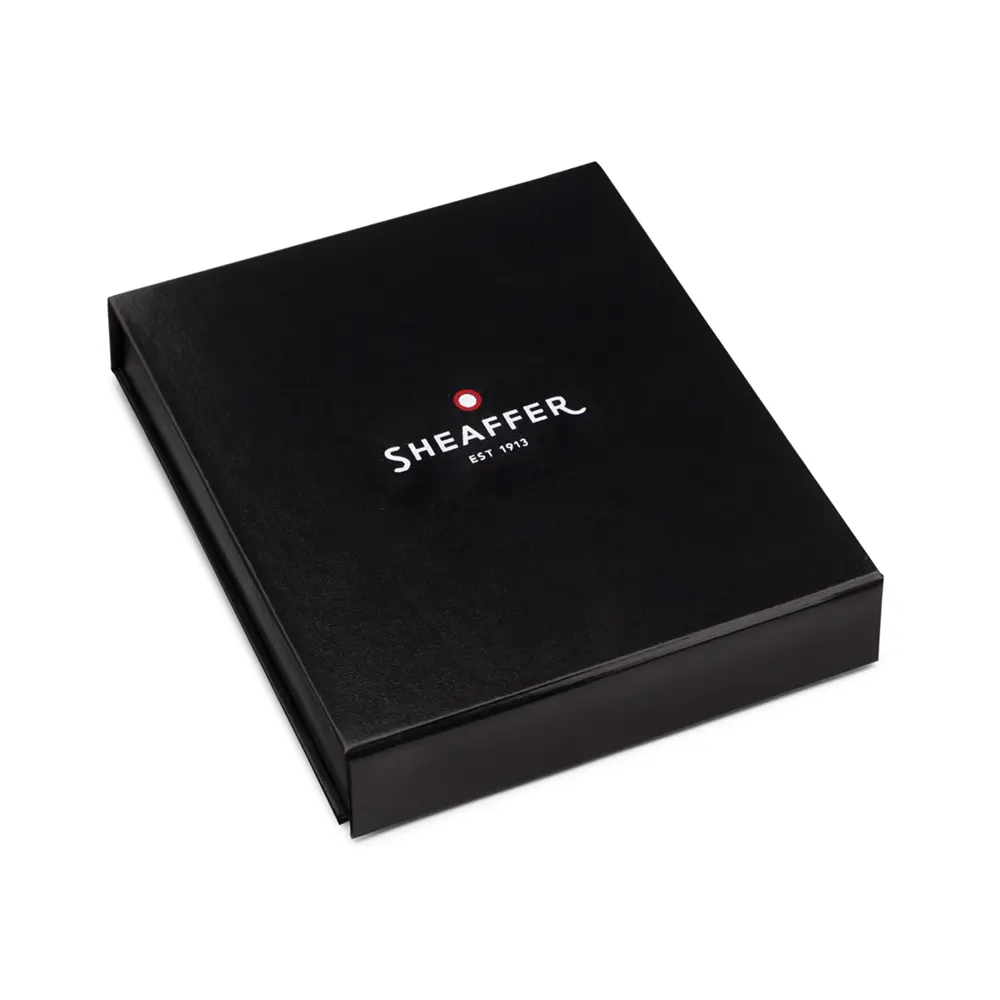 Комплект Sheaffer - химикалка 100 Glossy Black с настолен часовник - 9