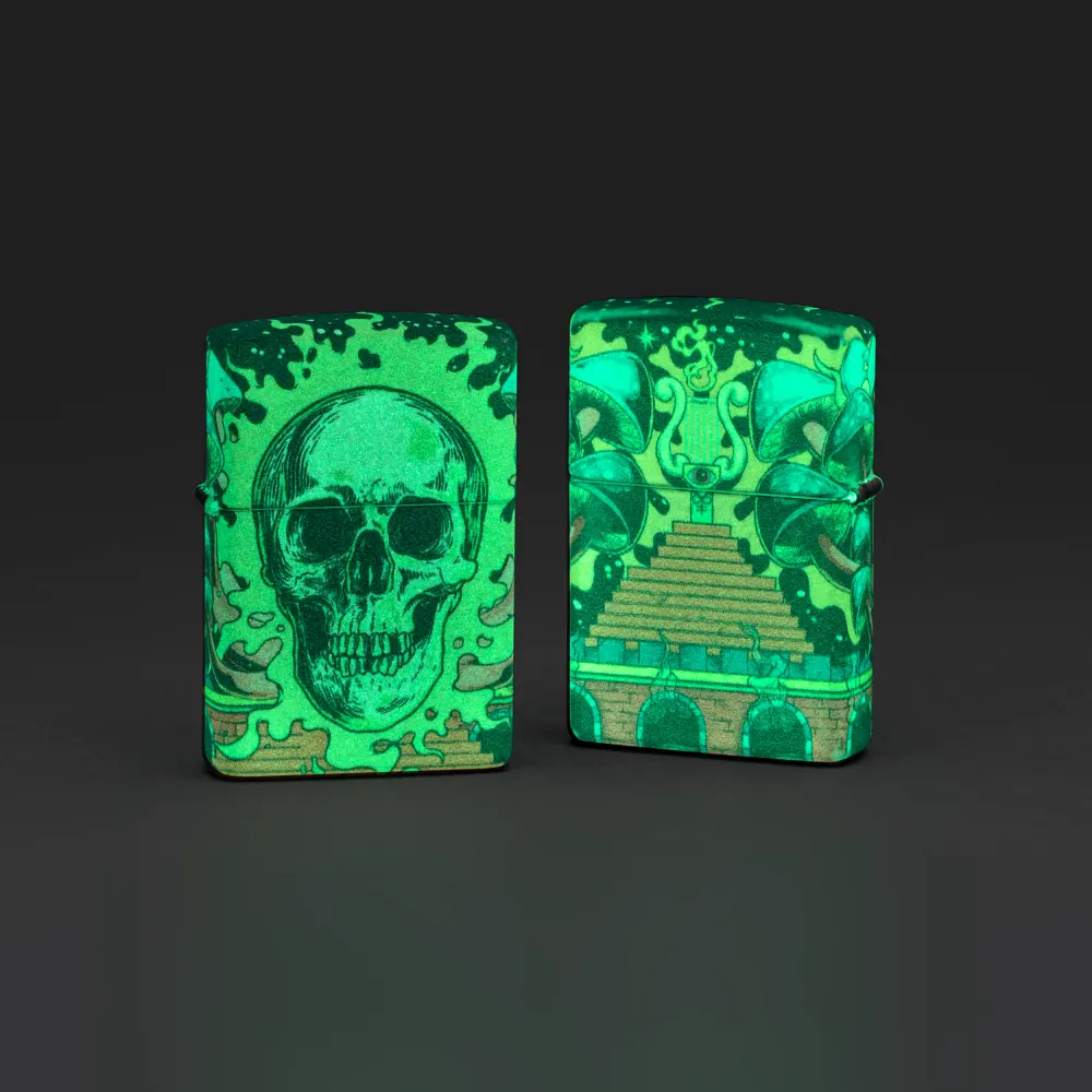 Запалка Zippo - Glow in the Dark Skull Design - 9