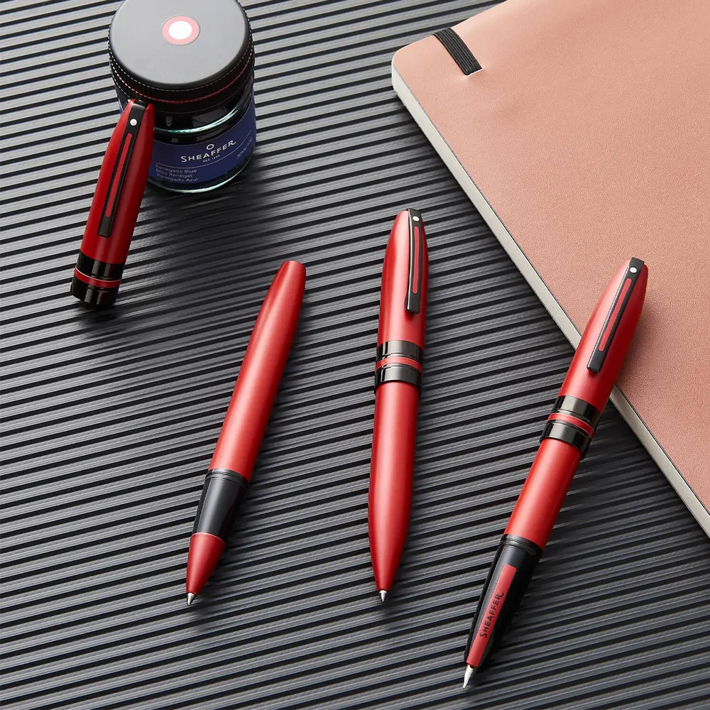 Писалка Sheaffer Icon - Matte Red Lacquer with Black PVD Trims, M перо - 7