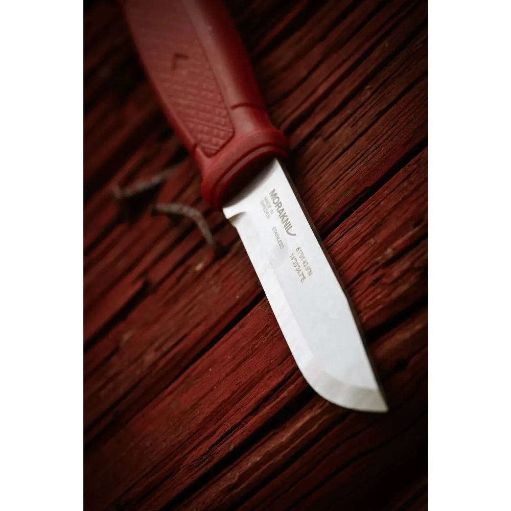 Ловен нож Mora - Garberg Dala Red, острие 10.9 см - 4
