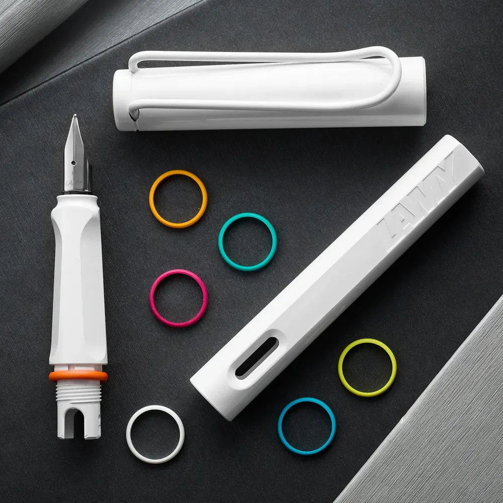 Писалка Lamy - Safari White Special Edition, M перо, в комплект с 6 разноцветни пръстенa - 3