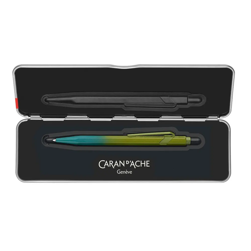 Химикалка Caran d'Ache 849 - Claim Your Style Special Edition, Green Arctic - 4
