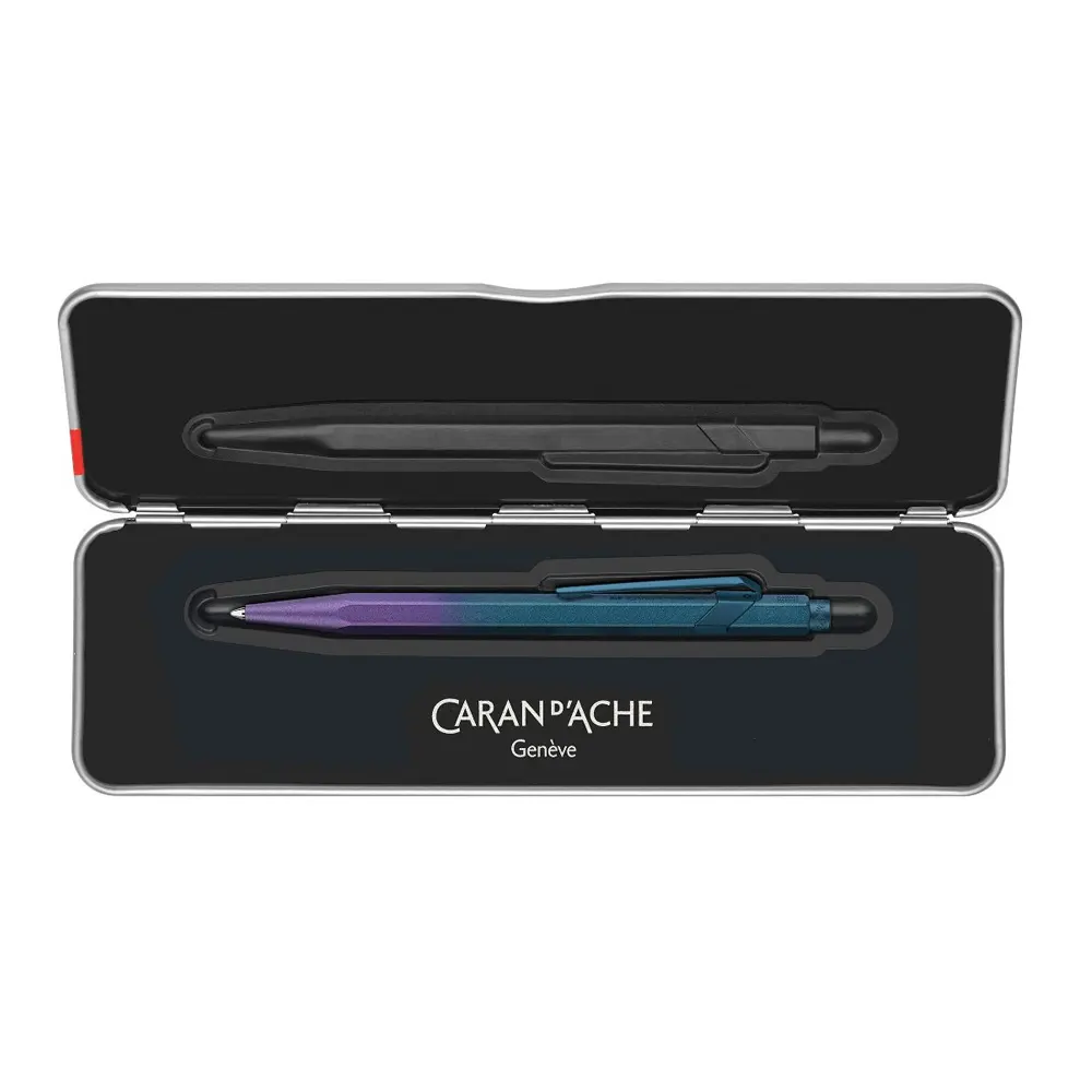 Химикалка Caran d'Ache 849 - Claim Your Style Special Edition, Purple Ocean - 4