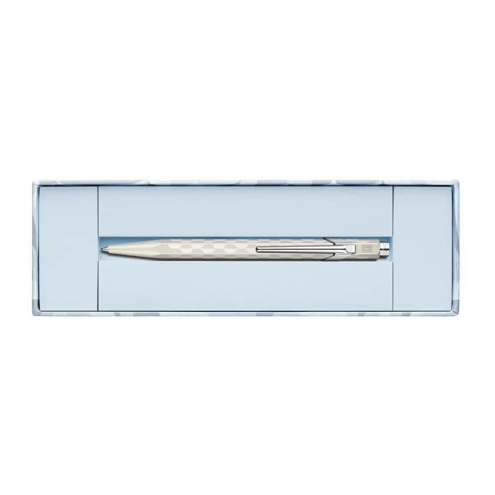 Химикалка Caran d'Ache 849 - Alpine Frost Special Edition, бяла - 4