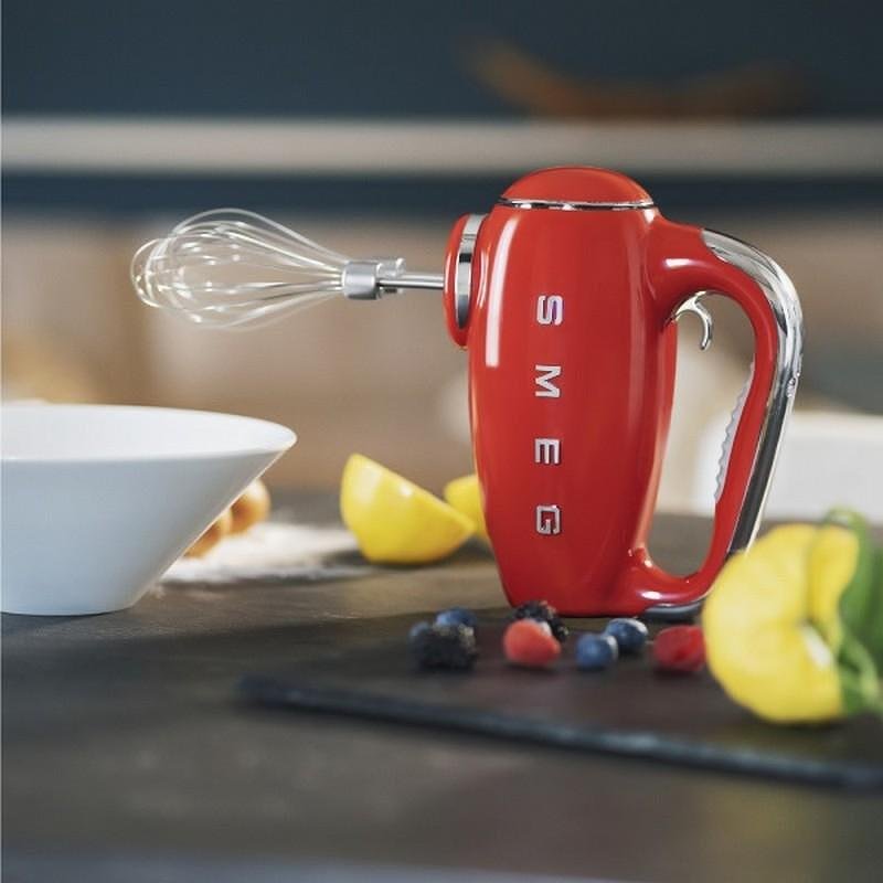 Mixer de mana Smeg HMF01RDEU cu 9 trepte de viteza, Rosu, Retro 50's Sr