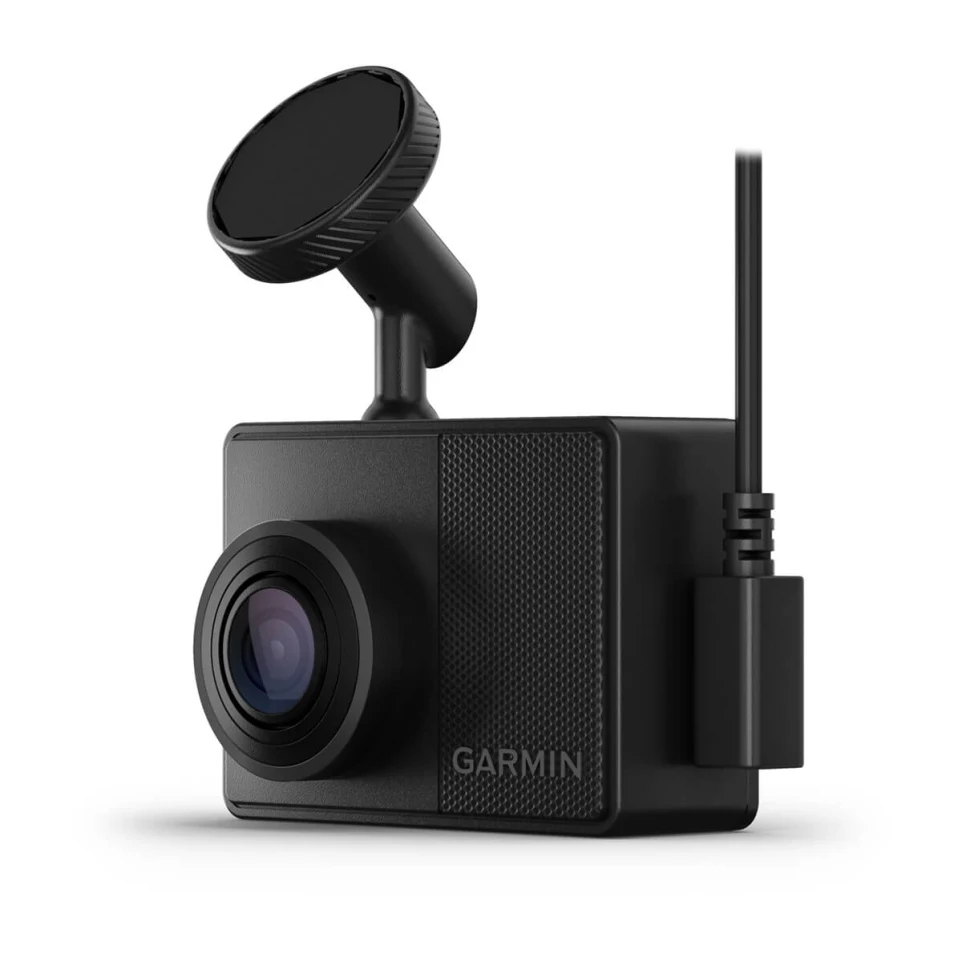 Видеорегистратор Garmin DashCam 67W