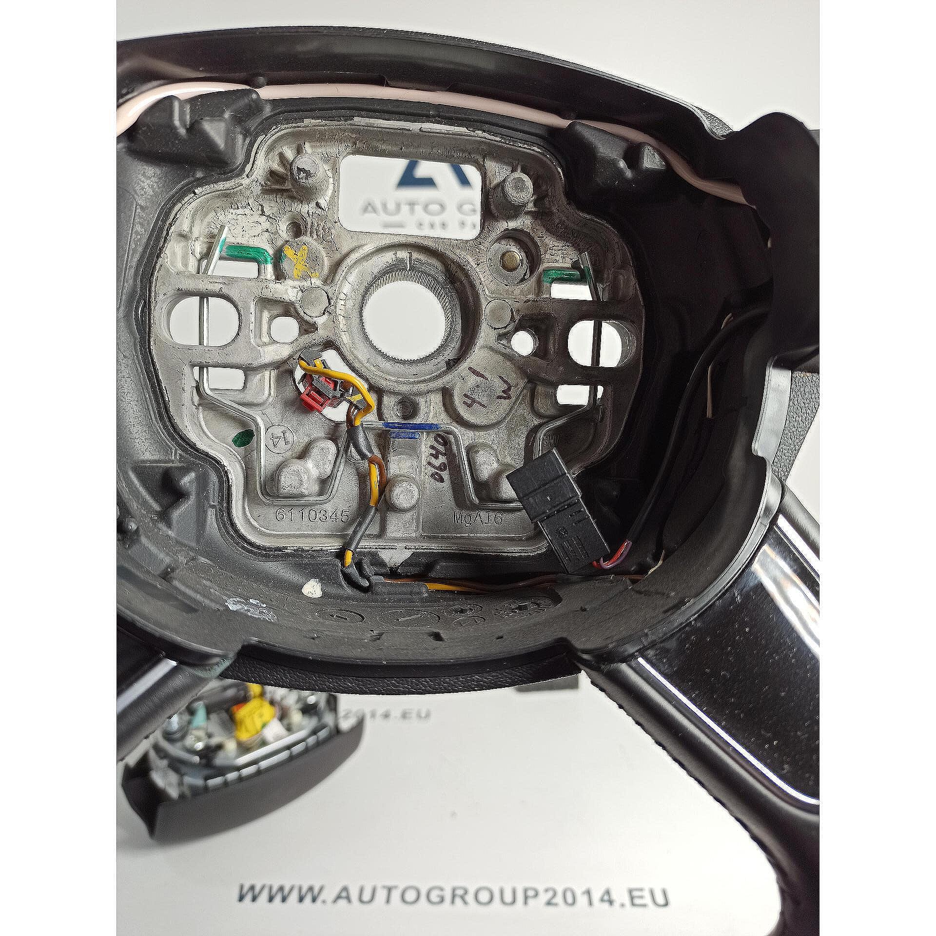 Волан с airbag за AUDI A8 D4 4H - 4H0880201R, 4H0419091AA