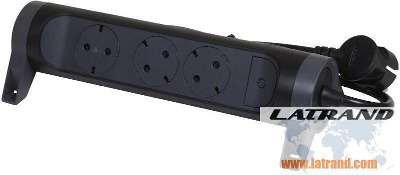 Regleta NEGRA 3x2P+E con cable 1.5 metros / 1.5mm² Premium NEW Legrand 694528