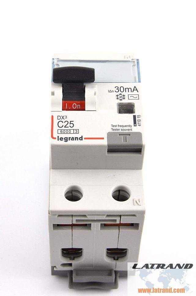 Combined RCD DX3 1P+N 25A curve C 30mA type AC 6kA 2 mod. Legrand 411015
