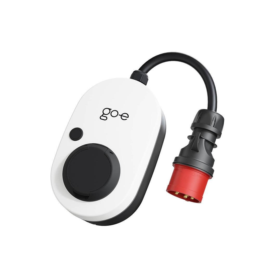 Преносима зарядна станция Gemini flex 22.1 kW, 3P 32A, с контакт Type 2, IP65 IK08, RFID, go-e - CH-04-22-01