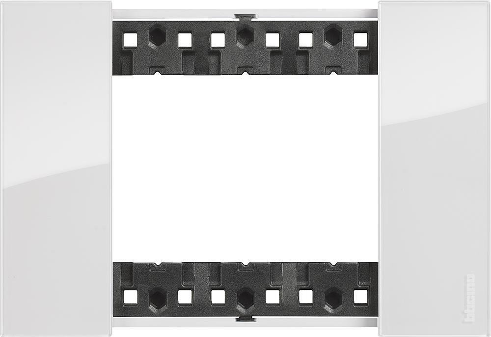 Cadre 3 modules couleur Glace (Ice) Living Now Bticino - KA4803DW