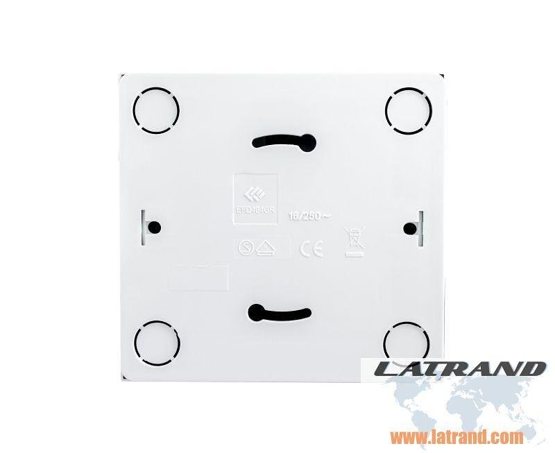 Prise quadruple montage en surface GAO - 0313H