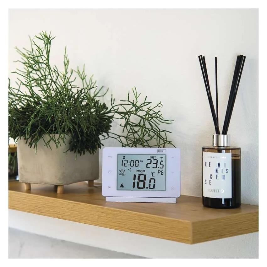 Termostato inalámbrico para calefacción y refrigeración 5…35 °C con pantalla LCD 16A Wi-Fi GoSmart EMOS