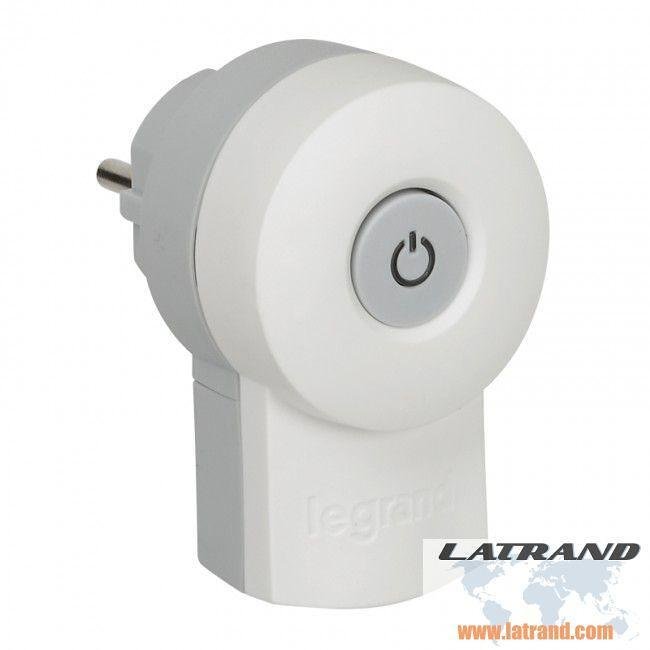 Prise avec bouton LED indicateur 2P+T 16A - 50409