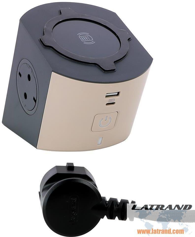 Multipresa marrone 2x2P+E con cavo 2 metri con ricarica wireless 10W e USB A+C Corner NEW Legrand 694500