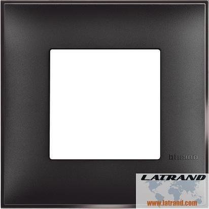 Cornice Nero Satinato 2 moduli Standard Tedesco per montaggio su telaio portante 2 moduli Classia Bticino - R4802BG
