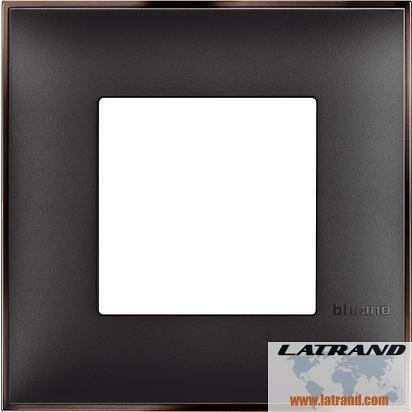 Cornice Nero con Nichel 2 moduli Standard Tedesco per montaggio su telaio portante 2 moduli Classia Bticino - R4802BH