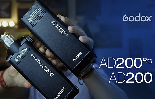 Разликата между Godox AD200 и AD200Pro