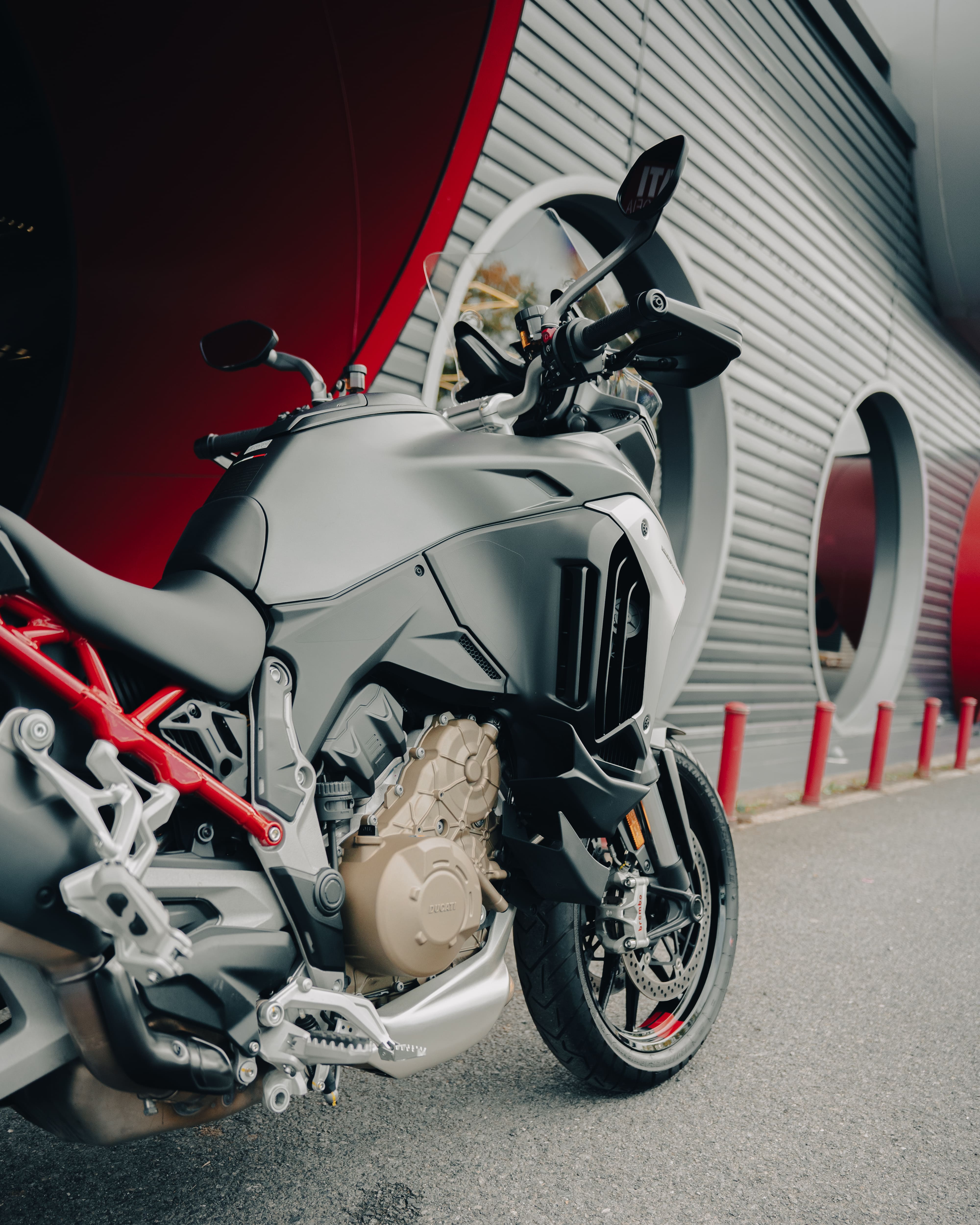 ТЕСТОВ МОТОЦИКЛЕТ DUCATI MULTISTRADA V4 S