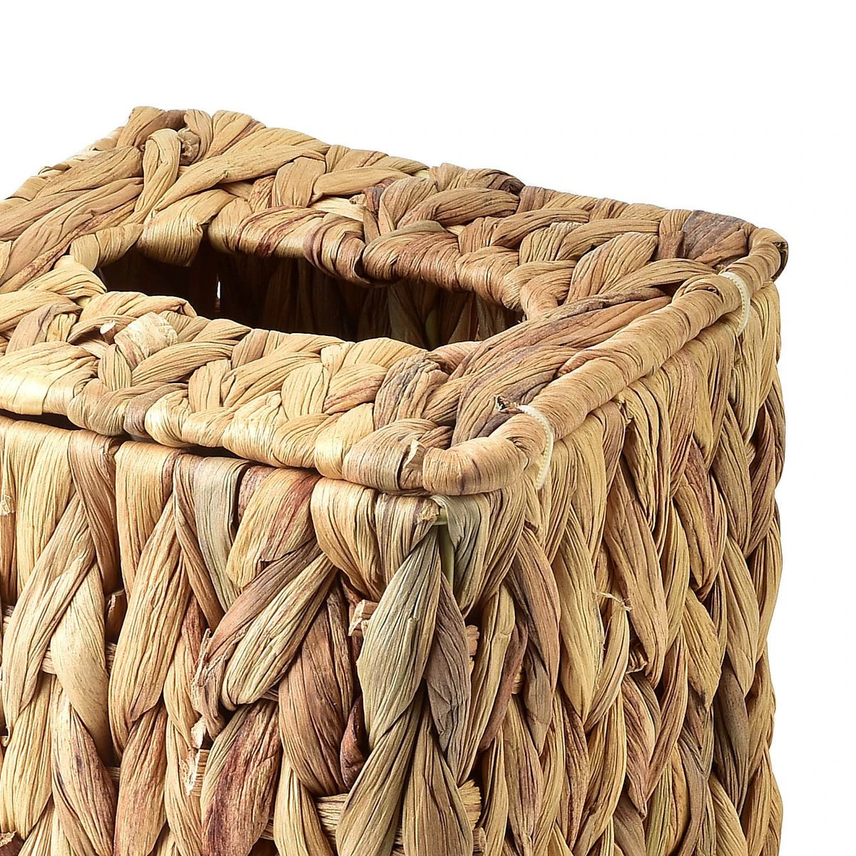 Квадратна плетена кутия за салфетки с капак