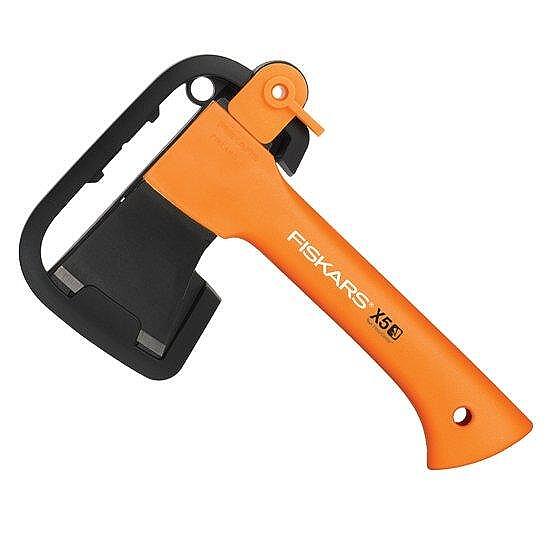 Брадва Fiskars  за къмпинг, лов и туризъм X5