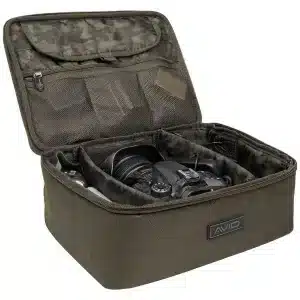 Чанта за електроника с USB изводи Avid Carp A-Spec Tech Pack