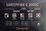 Макара с преден аванс Daiwa Sweepfire EC 3000-C